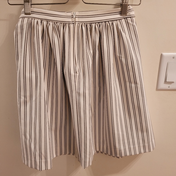 NWOT Naf Naf skirt XS - Picture 3 of 5